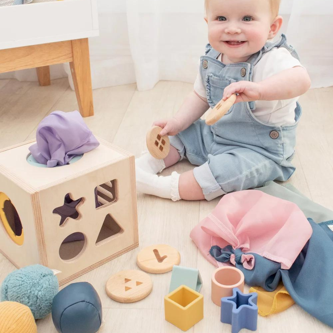 4-in-1 Sensory Learning Cube